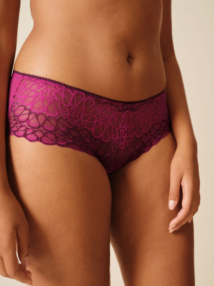 Swirl Short - Raspberry